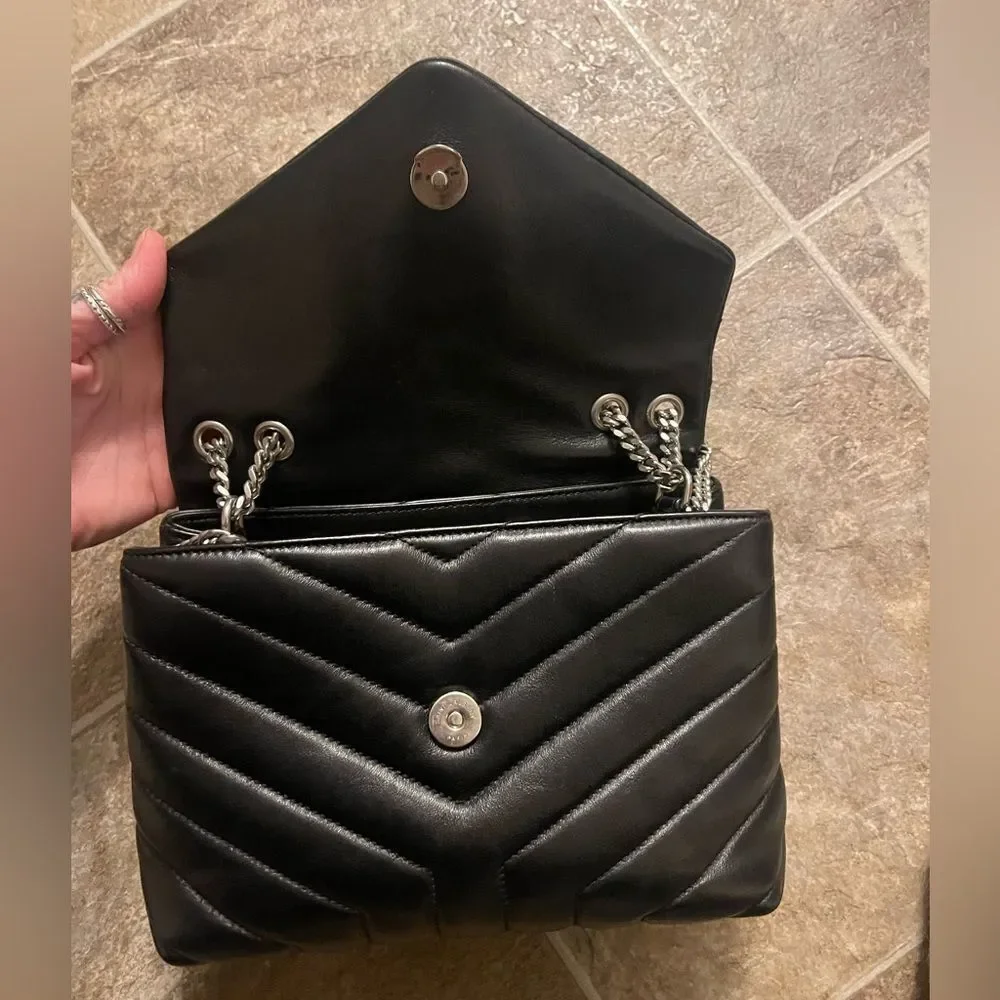 YSL Black LouLou - Picture 9 of 13